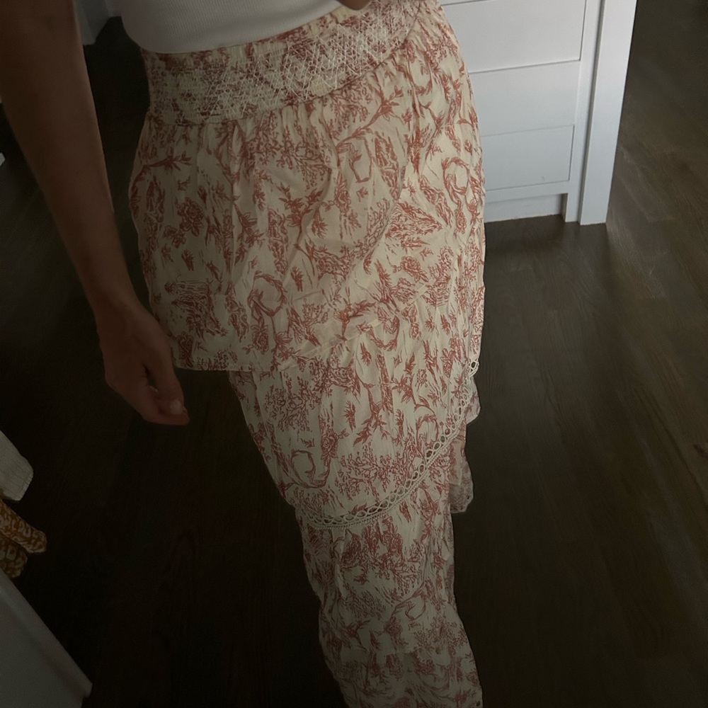River island Maxi skirt size 6